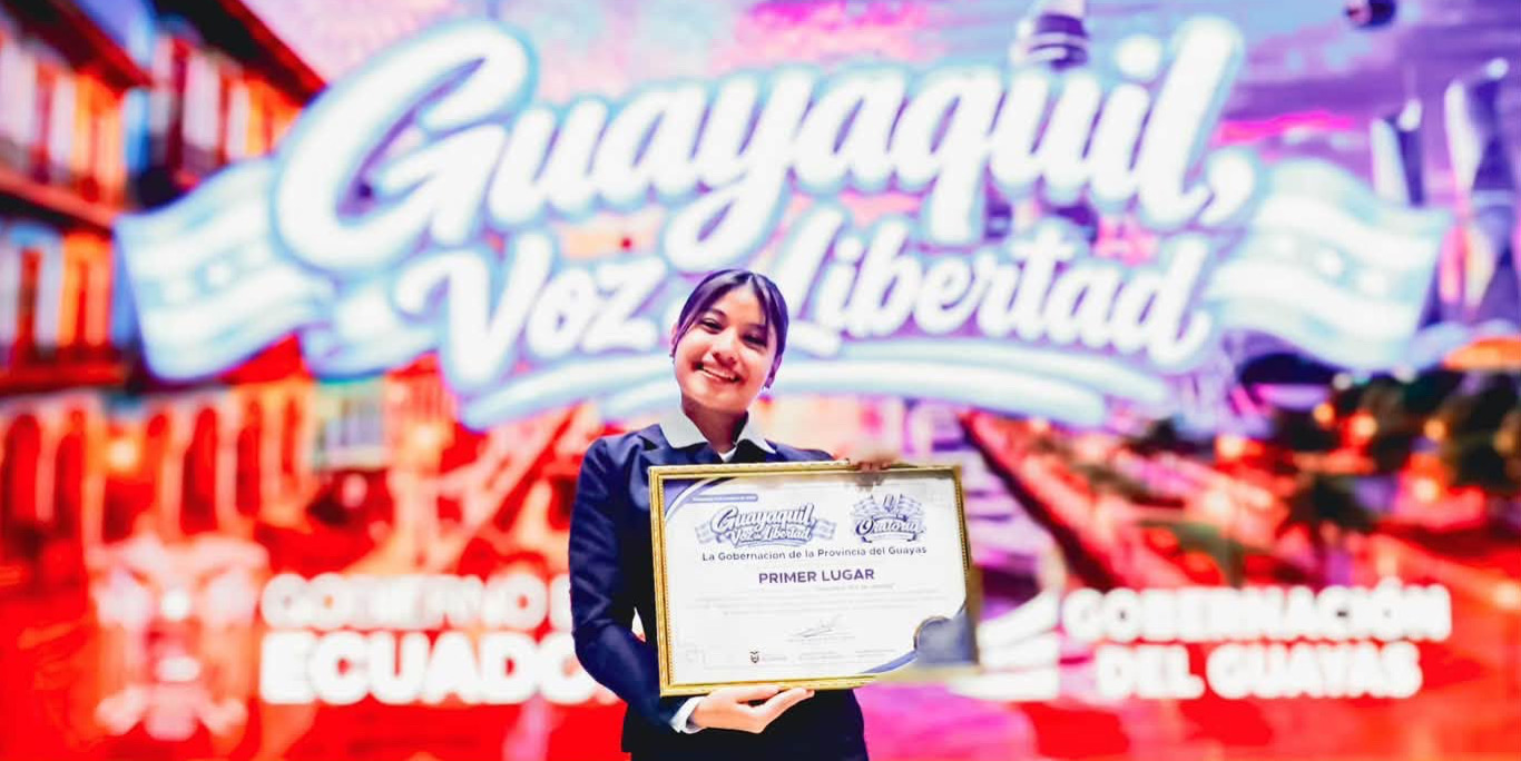 ¡GUAYAQUIL, VOZ DE LIBERTAD! JÓVENES HICIERON VIBRAR EL ESCENARIO CON SU TALENTO Y ELOCUENCIA